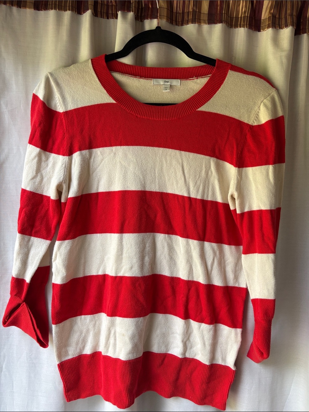 GAP Red and Cream Ribbed Neck Striped Sweater